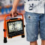 Watton WT-734 P70 LED Solar Panel Şarjlı Taşınabilir Projektör (176 SMD + Yan LED)